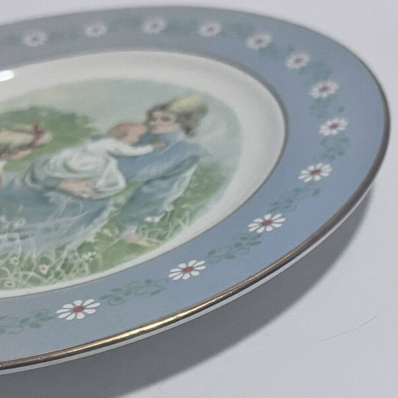 Vintage Tenderness Commemorative Plate Special Edition Avon Productions 1974 - Picture 6 of 16